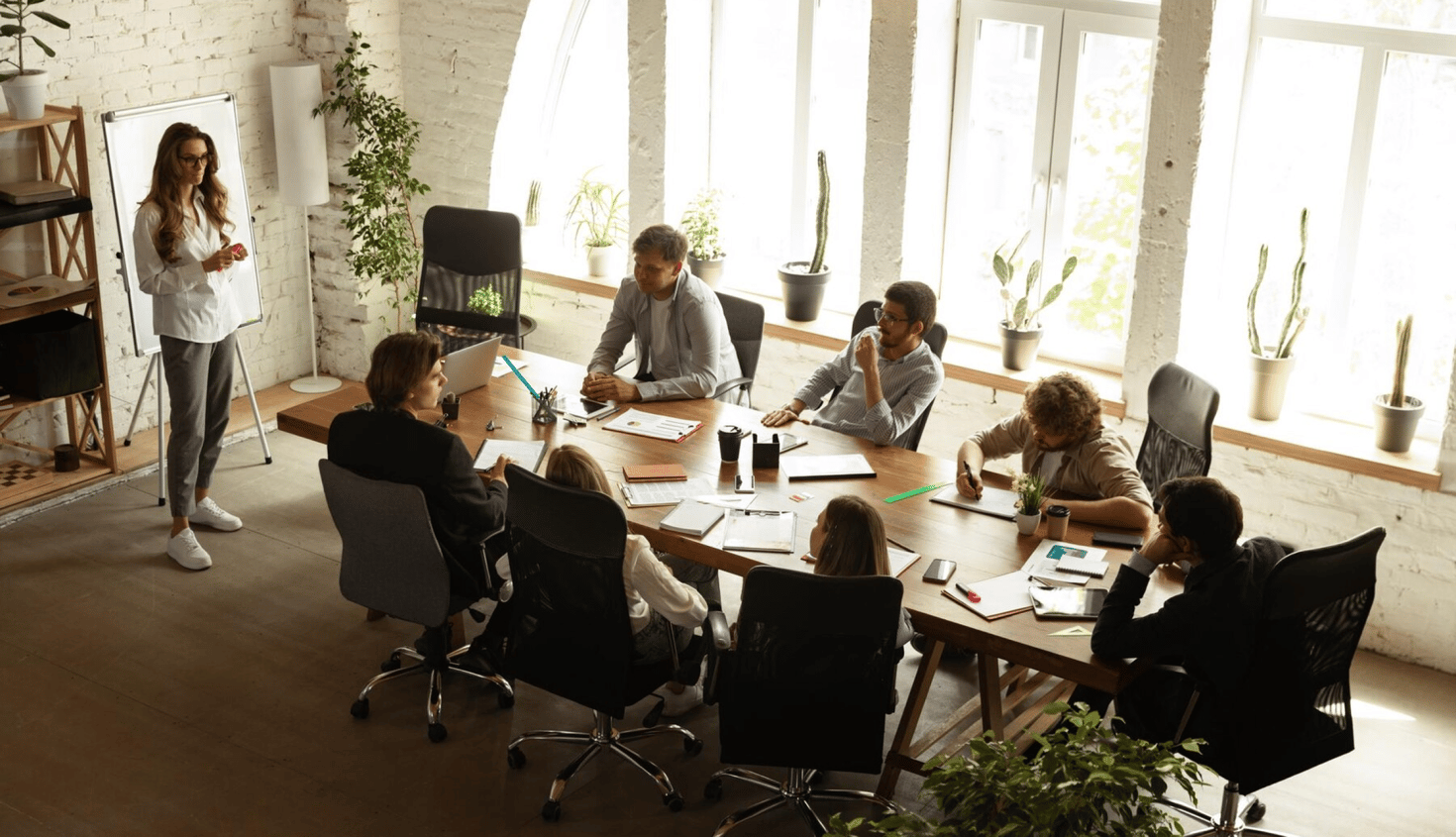 In-House Development vs Outsourcing: How to Deal With the Staffing Dilemma